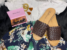 Load image into Gallery viewer, Ruby Sandals Brown