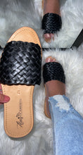 Load image into Gallery viewer, Ruby Sandals Black