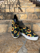 Load image into Gallery viewer, Sunflower Shoes
