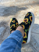 Load image into Gallery viewer, Sunflower Shoes
